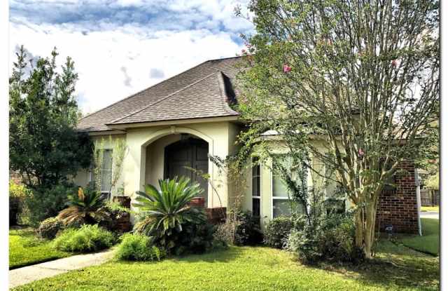 10673 Hillshire Ave - 10673 Hillshire Avenue, East Baton Rouge County, LA 70810