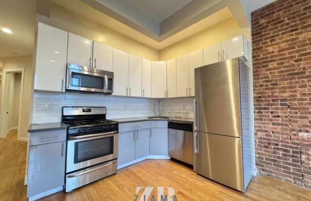 Photo of 354 Myrtle Avenue