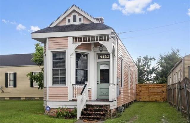 4123 FRERET Street - 4123 Freret Street, New Orleans, LA 70115