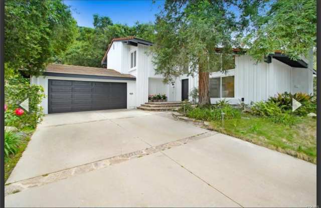 Photo of 4359 Park Alisal