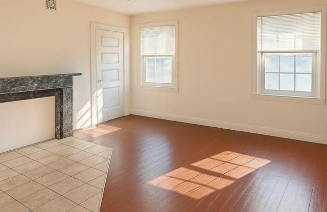 312 S 12TH Street unit: 3F