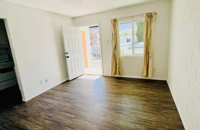 3422 KELTNER Avenue unit: 8