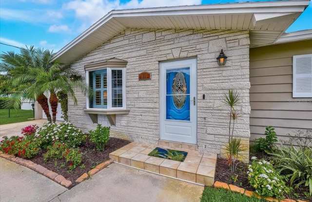 897 IMPERIAL DRIVE