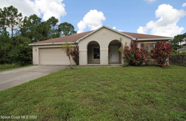 458 Carolina Avenue - 458 Carolina Avenue Northwest, Palm Bay, FL 32907