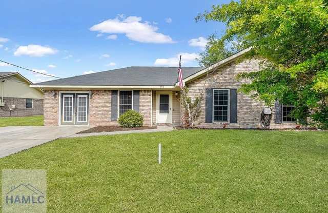 Photo of 908 Highland Drive