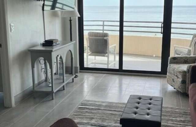 3115 S Atlantic Avenue unit: 201