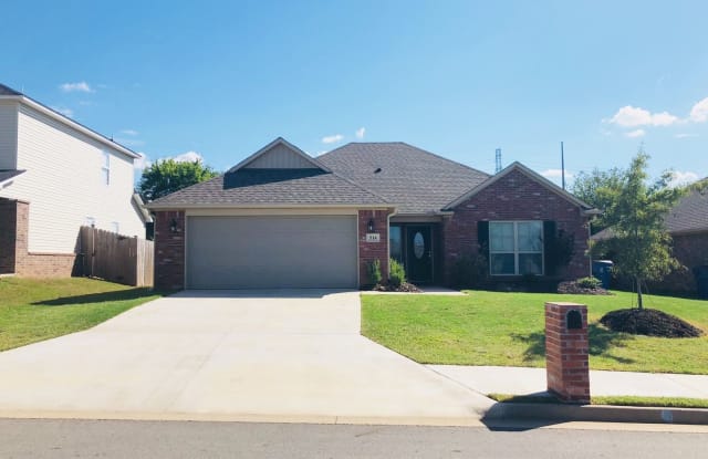 514 Ridge Point Dr - 514 Ridge Point Dr, Fort Smith, AR 72908