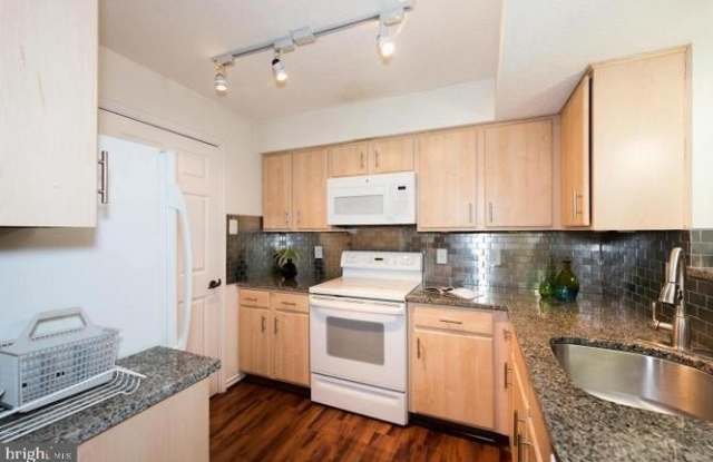 1519 LINCOLN Way