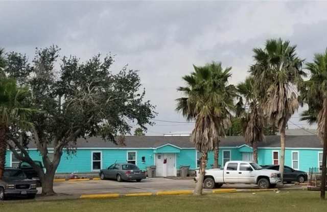 Photo of 1310 W Broadway