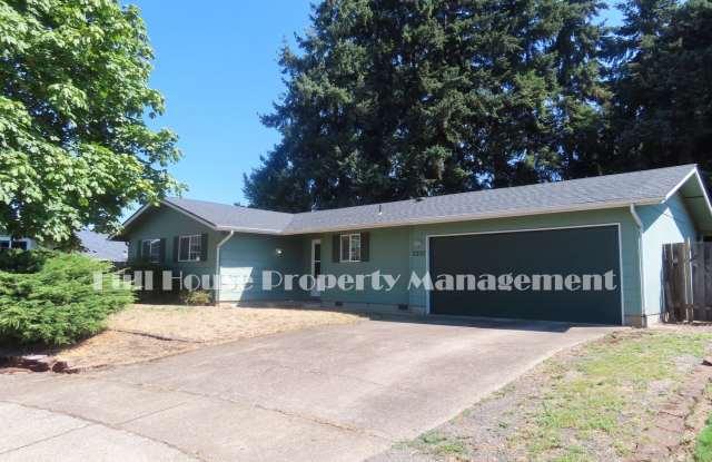 2257 6th St. - 2257 6th Street, Springfield, OR 97477