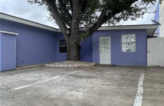 412 E 18th Street unit: A