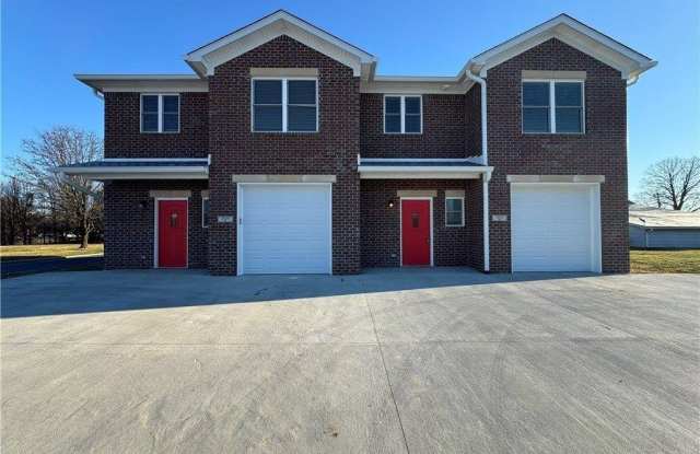 Photo of 2020 North Greentree Boulevard