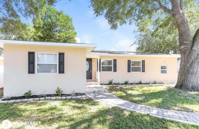 701 Brookside Drive - 701 Brookside Drive, Clearwater, FL 33764