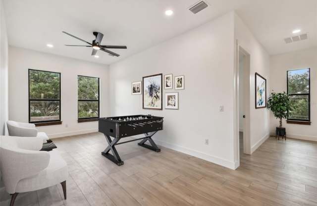 4717 W OKLAHOMA AVENUE