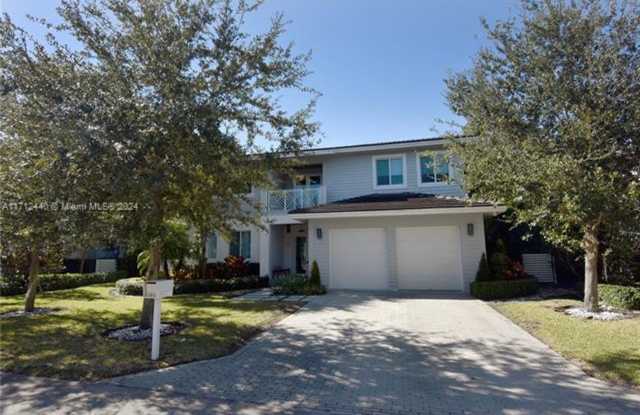 730 Davis Rd #0 CORAL GABLES, FL 33143