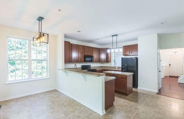 46365 Shining Willow Lane