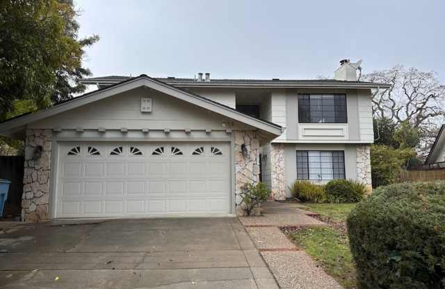 Stunning 2 Story Home w/ Pool - Palo Alto Schools - Available Now