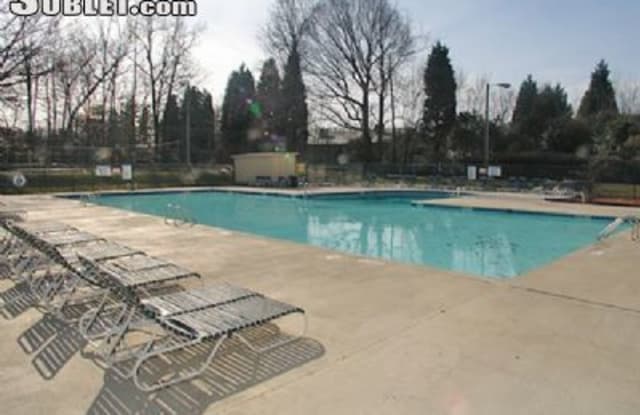 1425 Eastcrest Unit: 1250 - 1425 Eastcrest Drive, Charlotte, NC 28205