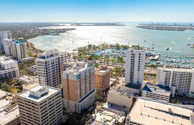 Photo of 1350 MAIN STREET