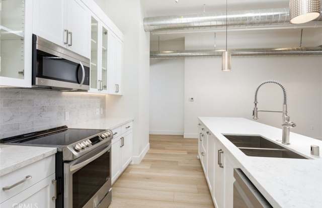 249 Forest Ave Unit A