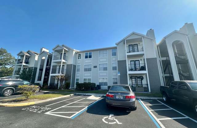 Photo of 2550 N Alafaya Trail