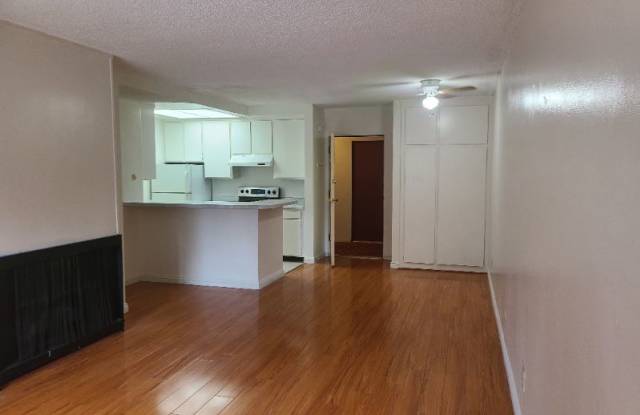 160 S. EL MOLINO AVENUE