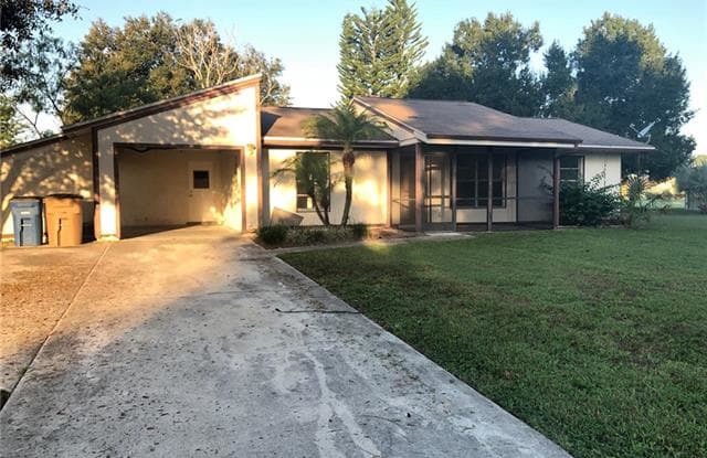 321 Schoolside DR - 321 Schoolside Drive, Lehigh Acres, FL 33936