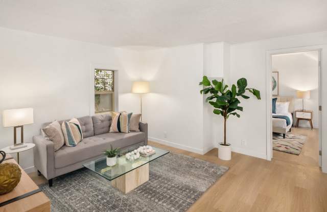 2915 South Main StreetUnit B