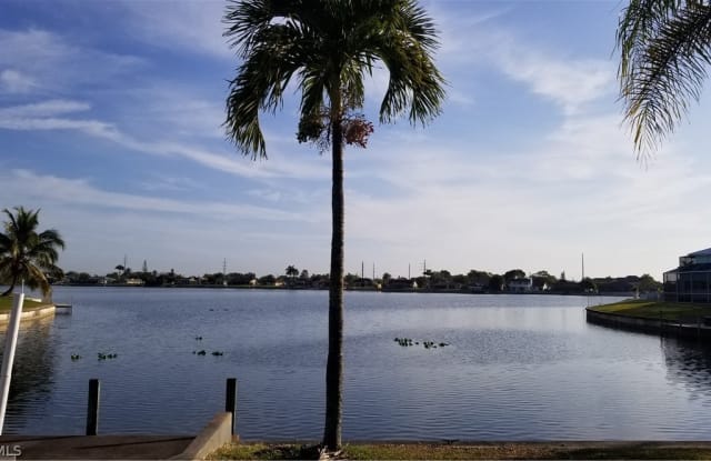 911 SW 3rd Avenue - 911 Southwest 3rd Avenue, Cape Coral, FL 33991