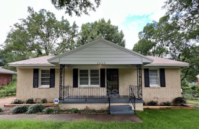 1690 Gregory Dr (Frayser) - 1690 Gregory Avenue, Memphis, TN 38127