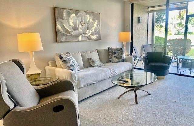 4240 Steamboat Bend unit: 103