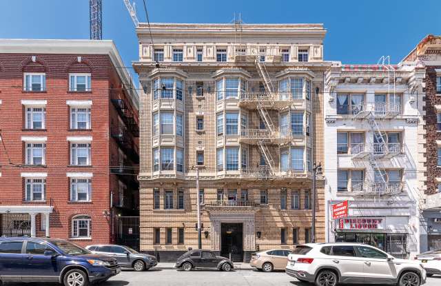 1020 Post Street