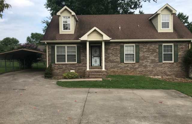 4 Bedroom Pet Friendly Home For Rent Near Heritage Park! - 1202 Peachers Mill Road, Clarksville, TN 37042