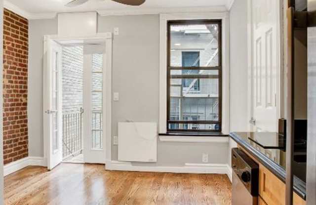 439 West 50th Street