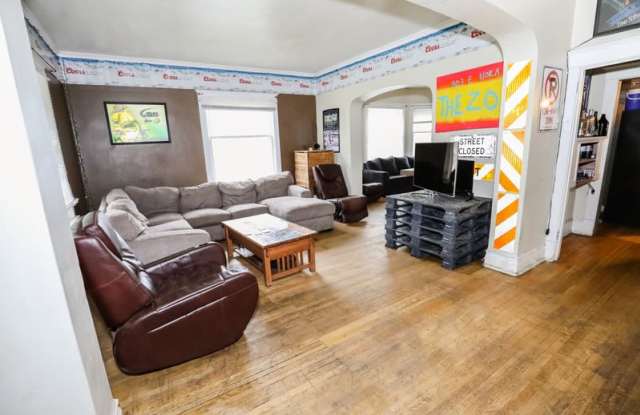 803 East Nora Avenue