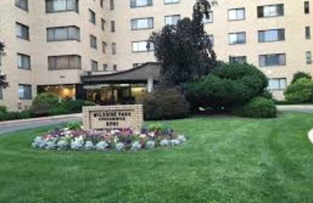 3701 Connecticut Ave NWUnit 428