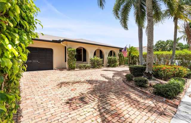 2356 NW 111th Ave