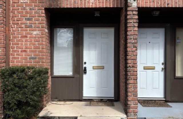 2363 Huntington Green Ct