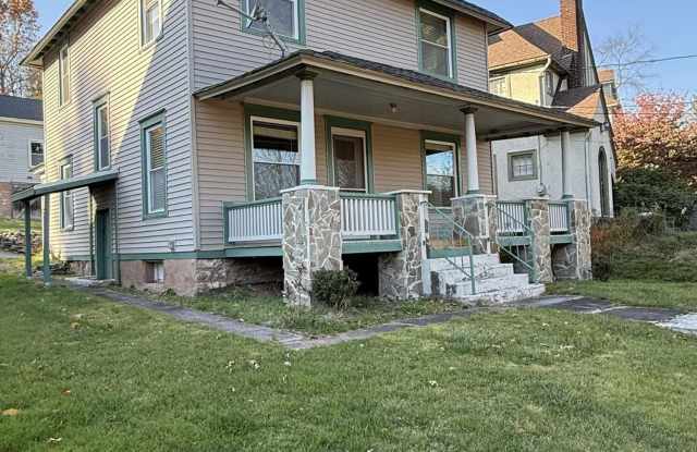 Photo of 341 Broad Street