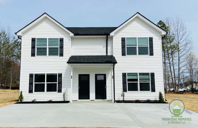 7 Wofford Pine Drive - 7 Wofford Road, Greenville County, SC 29687