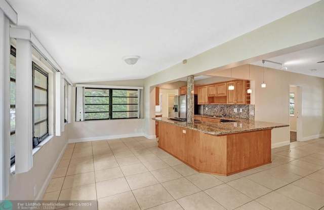 1208 Citrus Isle