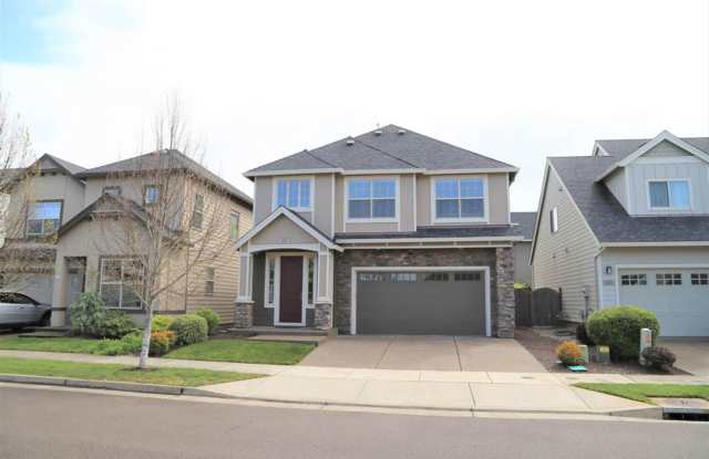 Nice 3bed/2.5 Bath+Den Home, Gas Range - 3631 Southeast Dockside Drive, Corvallis, OR 97333