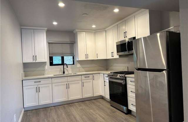 1362 Club View Drive