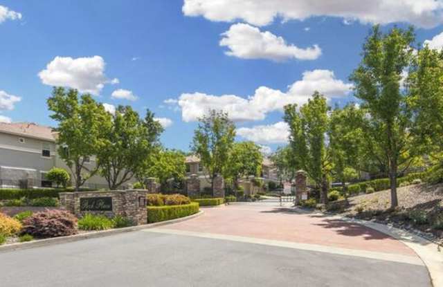 Photo of 907 Marvin Gardens Way