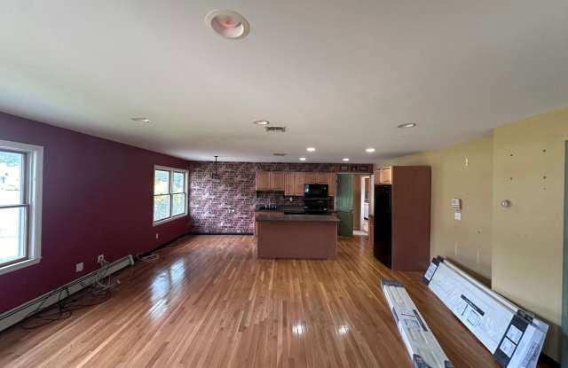 Photo of Charming 3BR House in Holtville