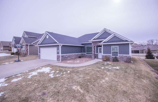 4504 N CEDAR FALLS LN - 4504 Cedar Falls Ln, Columbia, MO 65203