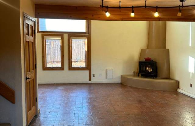 3254 La Avenida de San Marcos