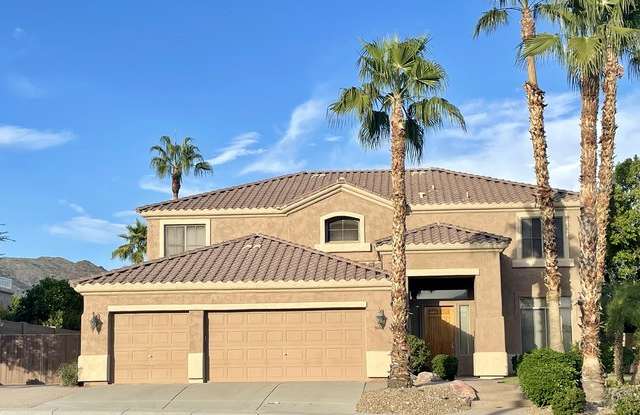 Photo of 1608 West Amberwood Drive