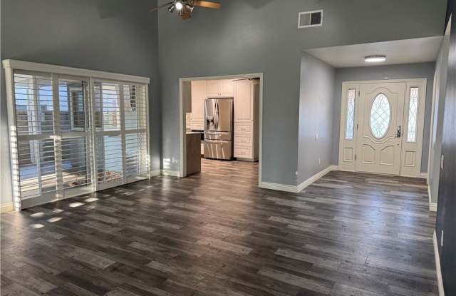 25639 Avenida Jolita