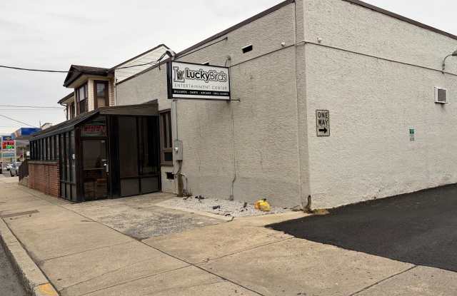 227 N FURNACE Street